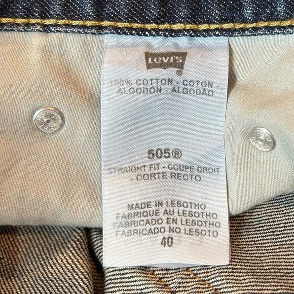 LEVI'S Dark Wash 505 Straight Shorts Jorts Men's Size 40 - Picture 9 of 9